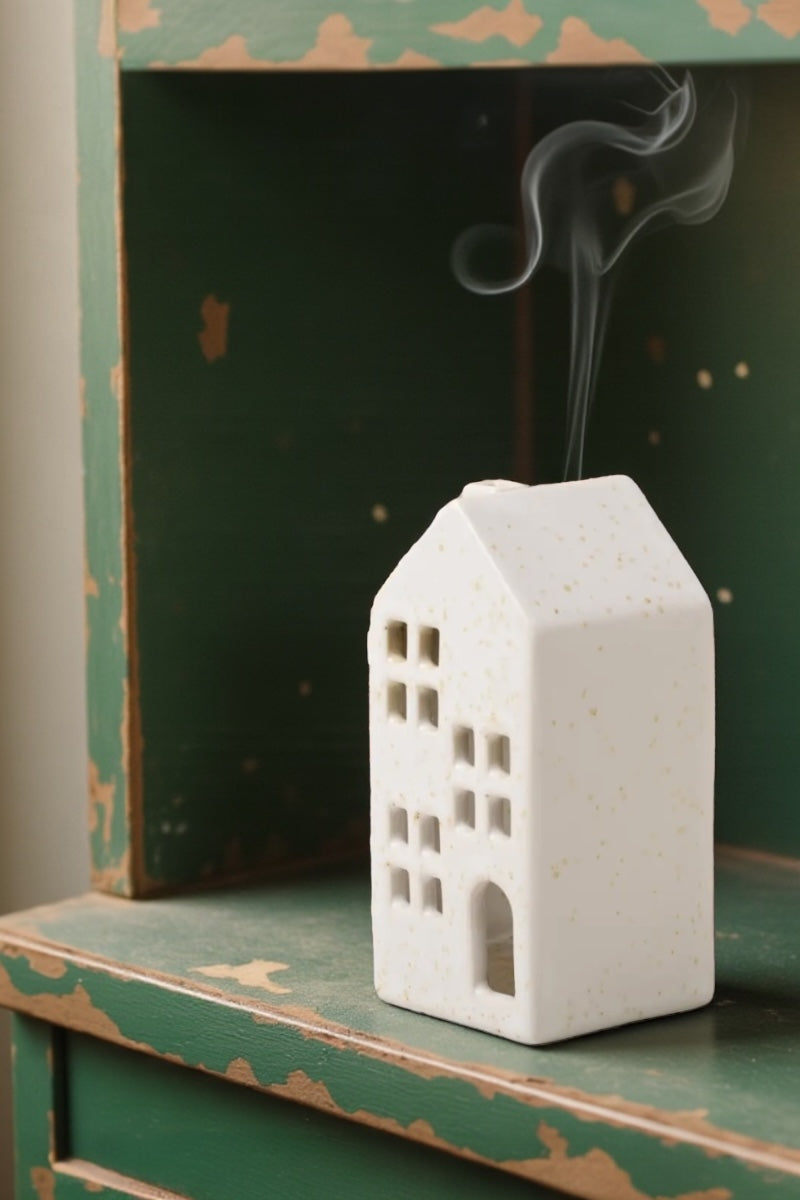 Incense House - Teakwood & Tobacco