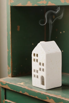 Incense House - Teakwood & Tobacco