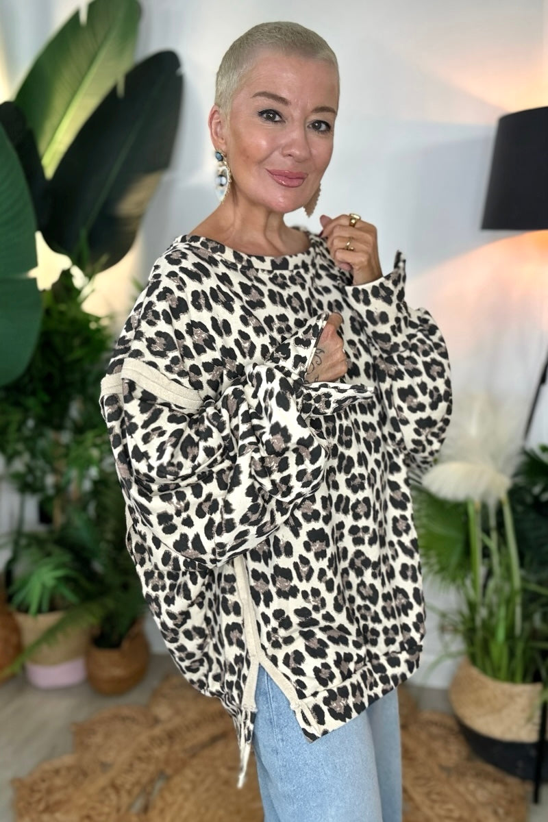 Quinn Loose Fit Leopard Sweatshirt