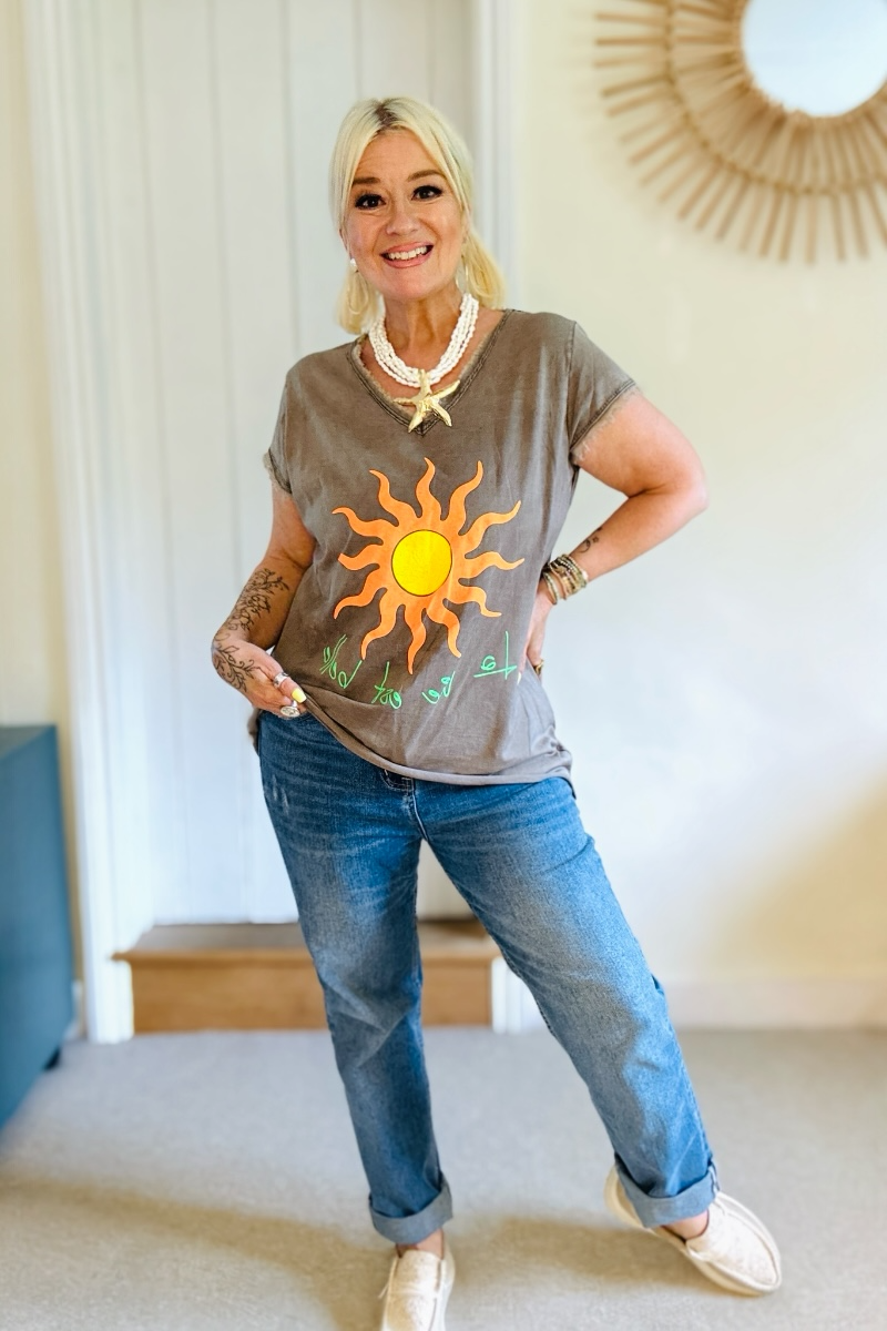 Thea Sun T-Shirt