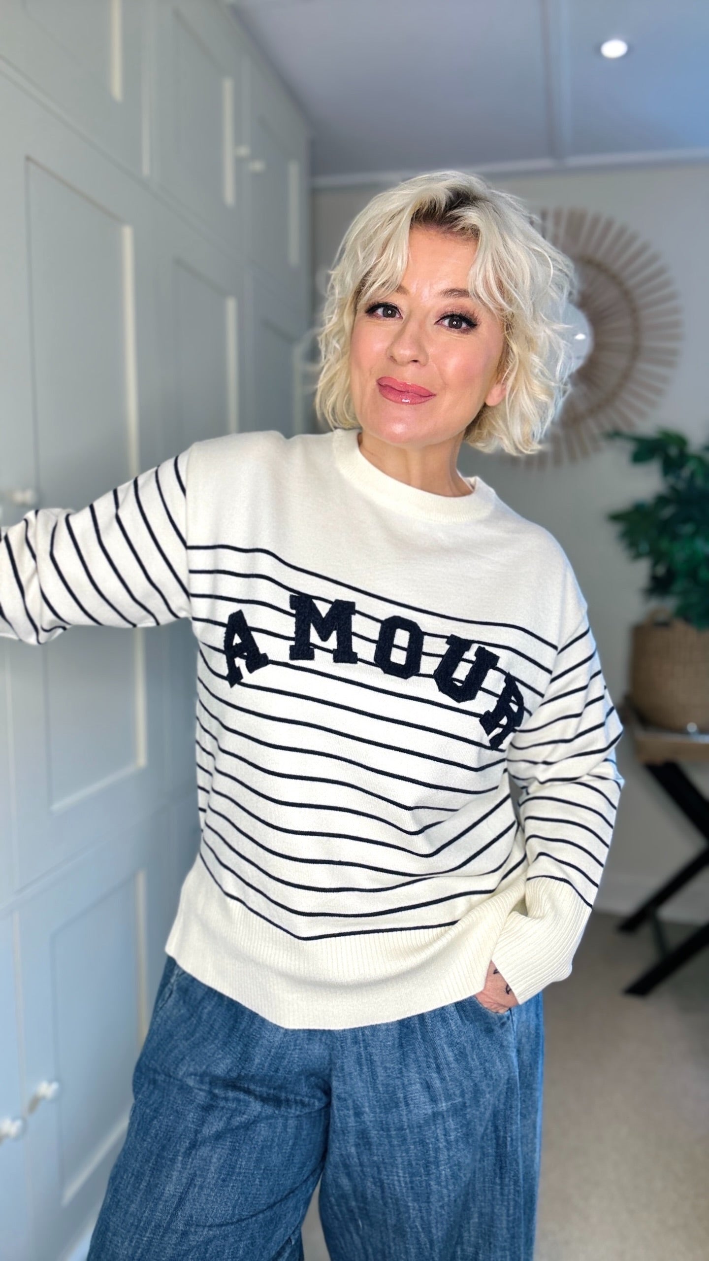 Amore Slogan Jumper