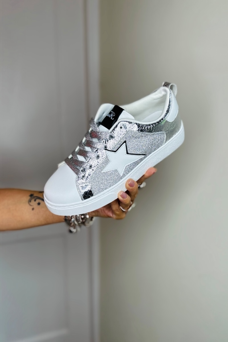 Finn Star Trainers - Silver