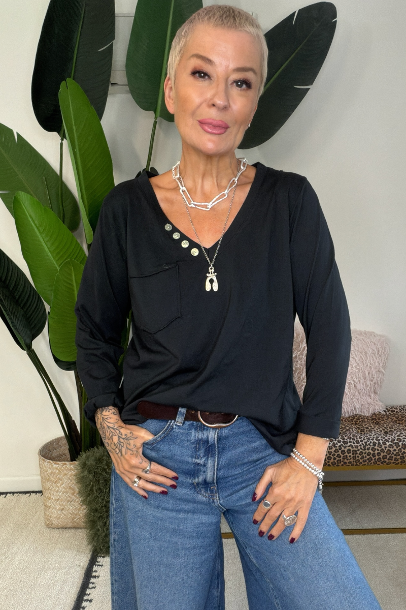 Essential V-Neck Long Sleeve T-Shirt