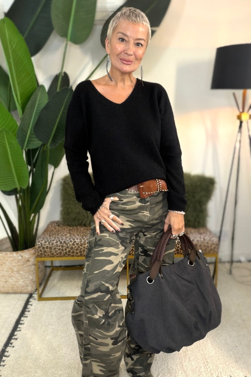 Essential V-Neck Knit