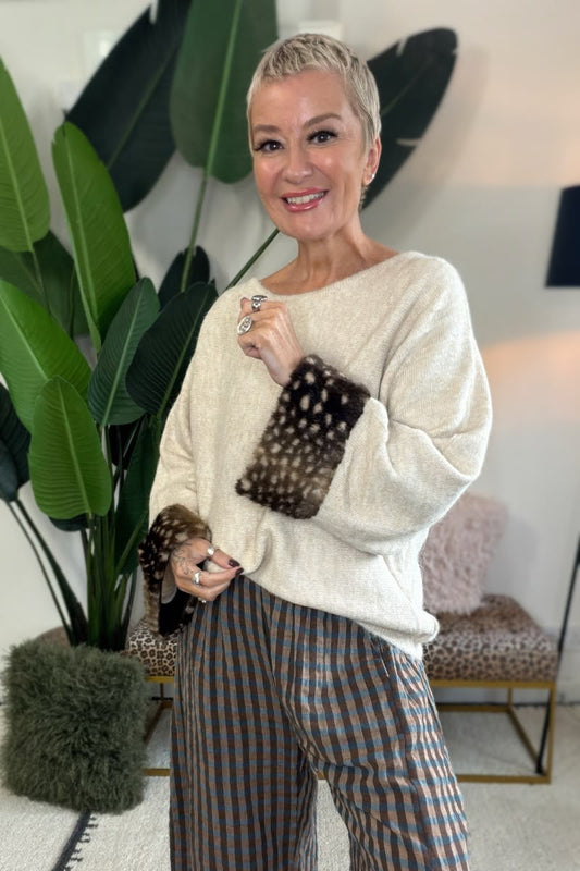 Fawn Cuff Knit