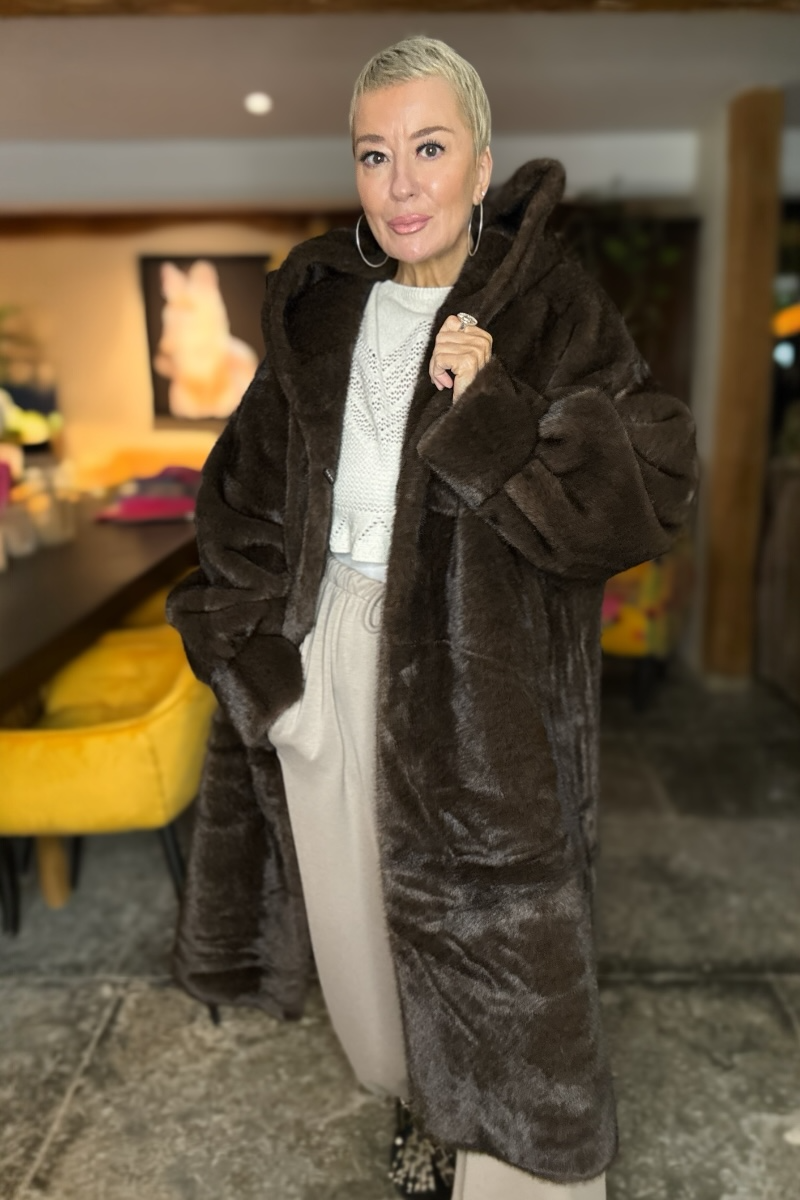 Porta Lux Faux Fur Coat