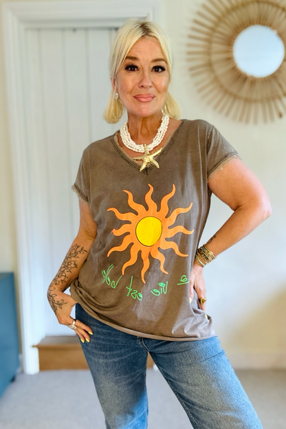 Thea Sun T-Shirt