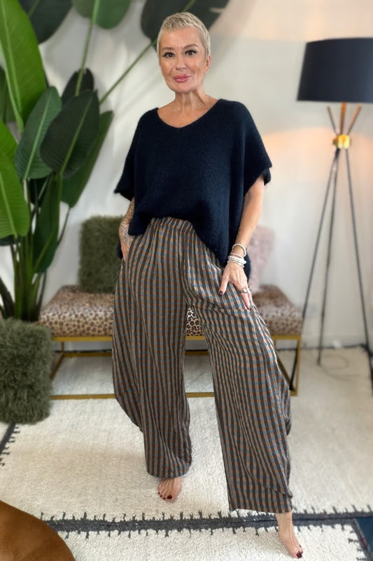 Gingham Barrel Leg Trousers