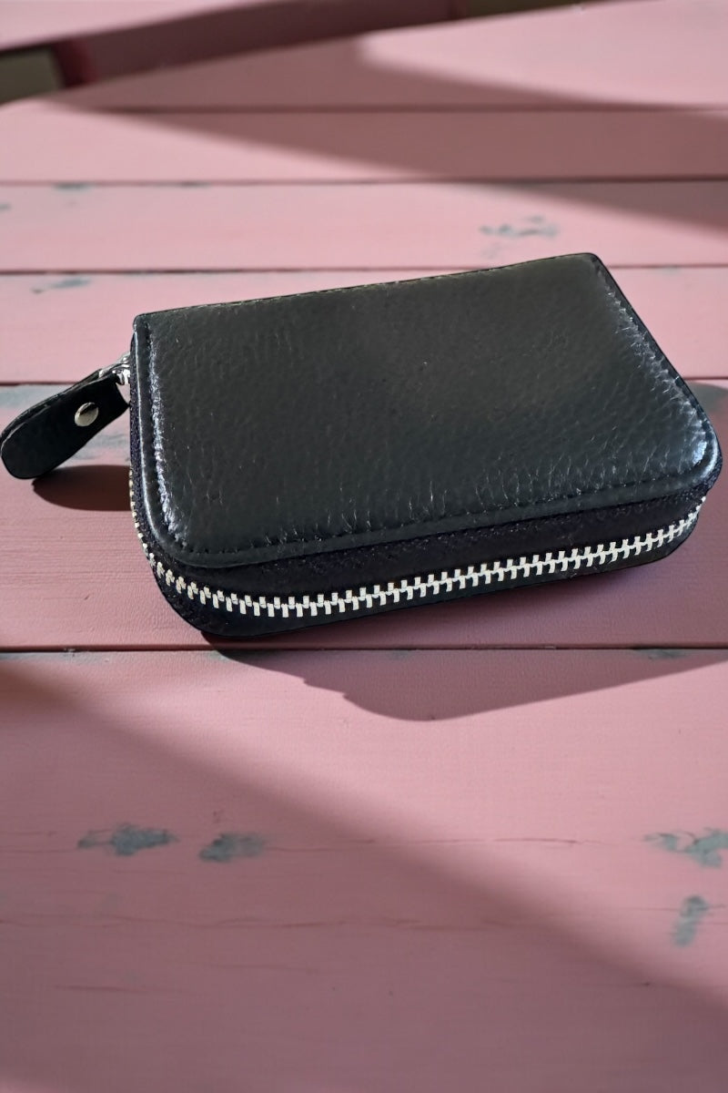 Leather Zipped Card Holder