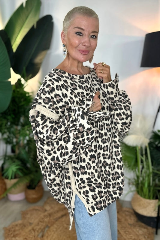 Quinn Loose Fit Leopard  Sweatshirt