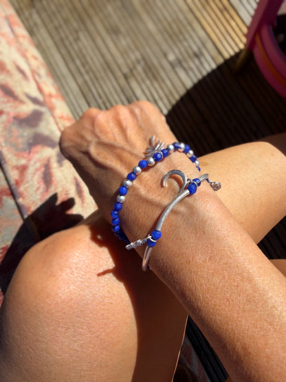 Silver Bar Blue Beaded Pendant Bracelet