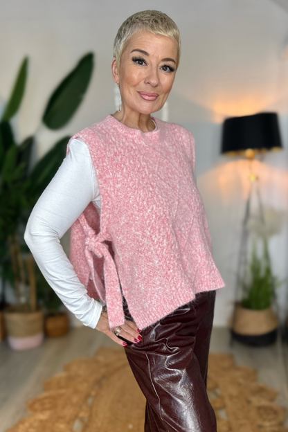 Knot Your Average Tank