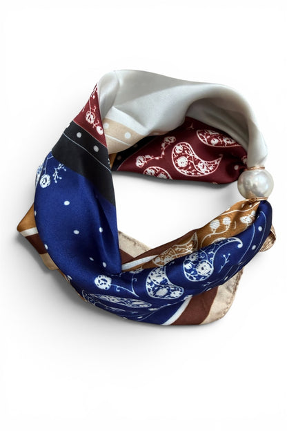 Magnetic Self Tie Scarf
