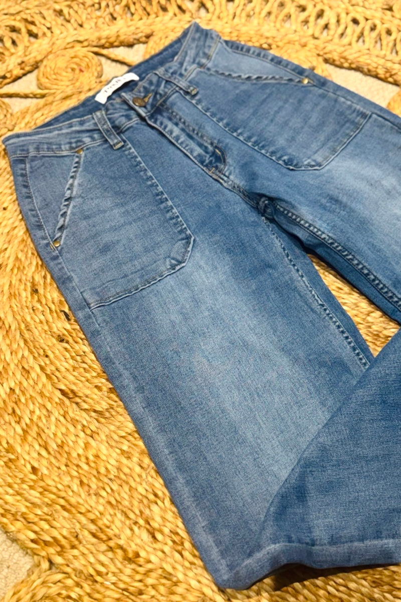 Leila Loves Pocket Wide Leg Jeans