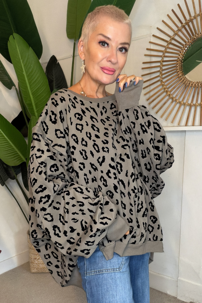 Leopard Baggy Sweat