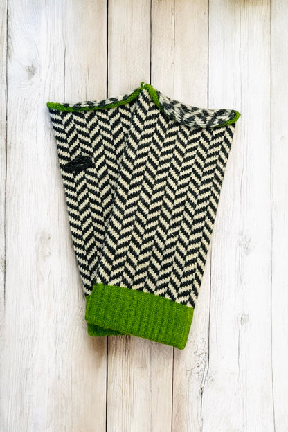 Chevron Knit Fingerless Gloves