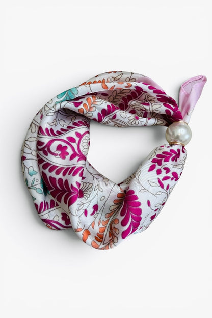 Magnetic Self Tie Scarf