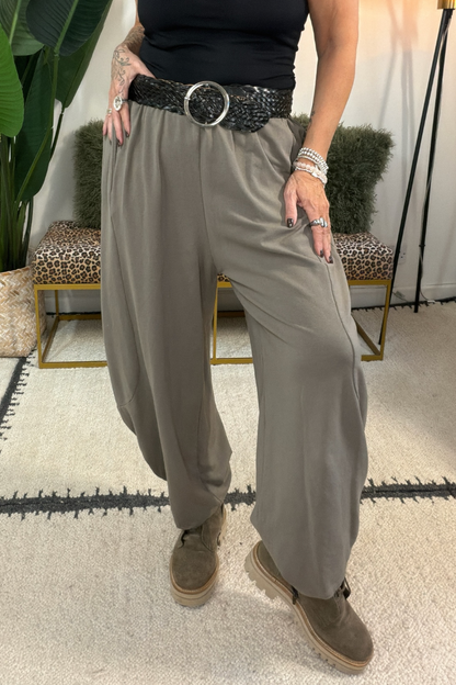 Plain Barrel Leg Joggers