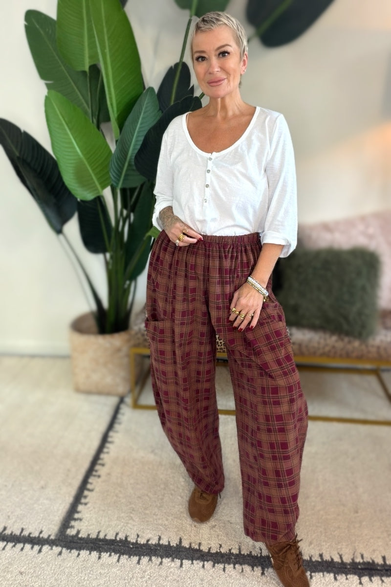 Checked Needle Cord Barrel Leg Trousers