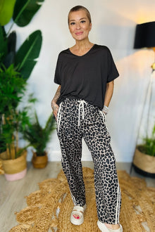 Tate Barrel Leg Joggers - Leopard Print