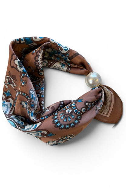 Magnetic Self Tie Scarf