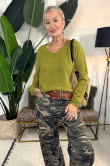 Essential V-Neck Knit