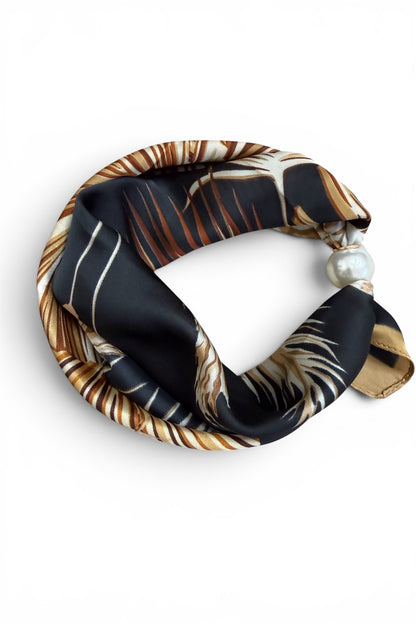 Magnetic Self Tie Scarf