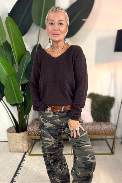 Essential V-Neck Knit