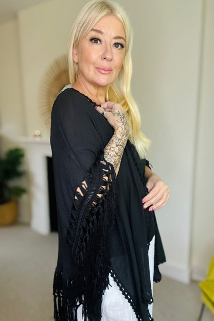 Tassel Beach Kimono in black