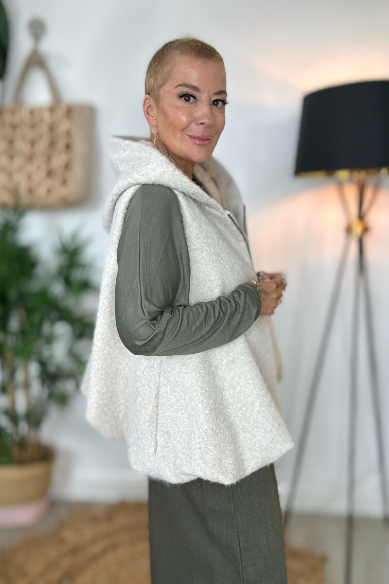 Oslo Hooded Sleeveless Jacket