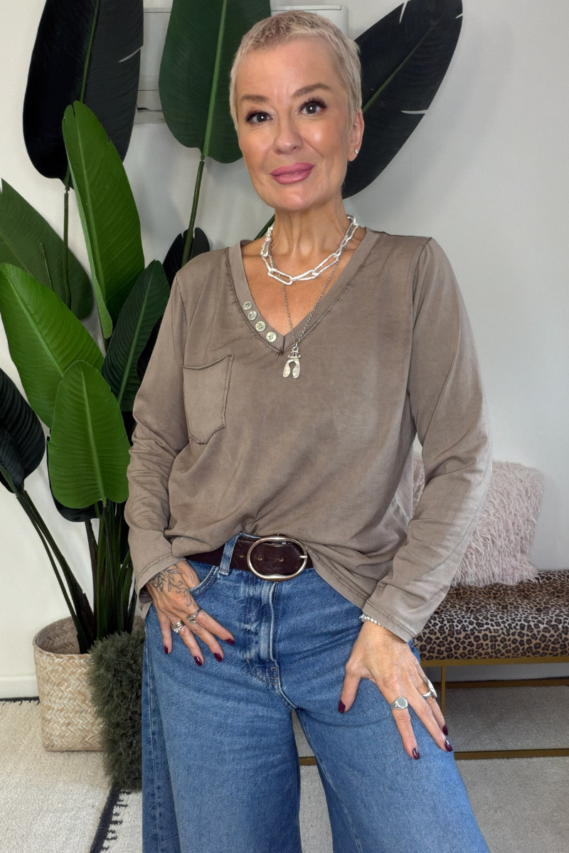 Essential V-Neck Long Sleeve T-Shirt
