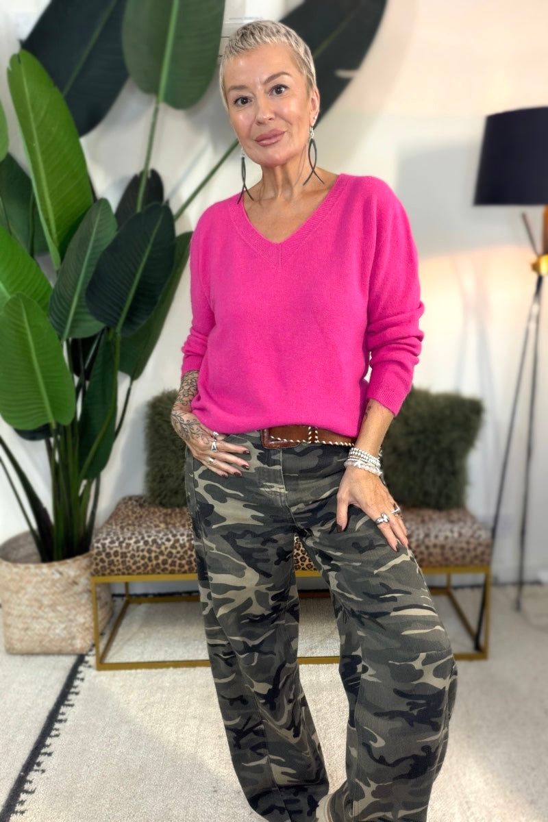 Essential V-Neck Knit