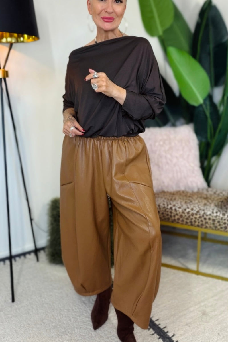 Roxie Barrel Leg Trousers