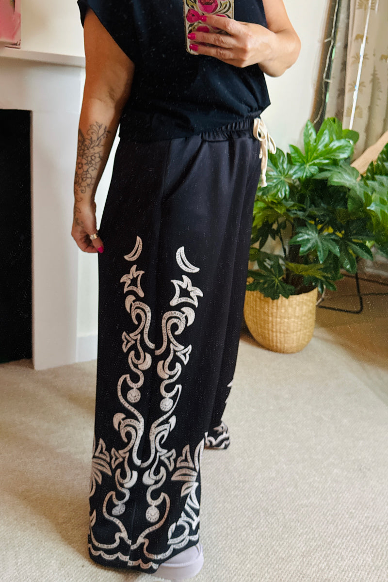 Zaya Wide Leg Printed Trousers