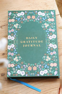 Green Floral Daily Gratitude Journal