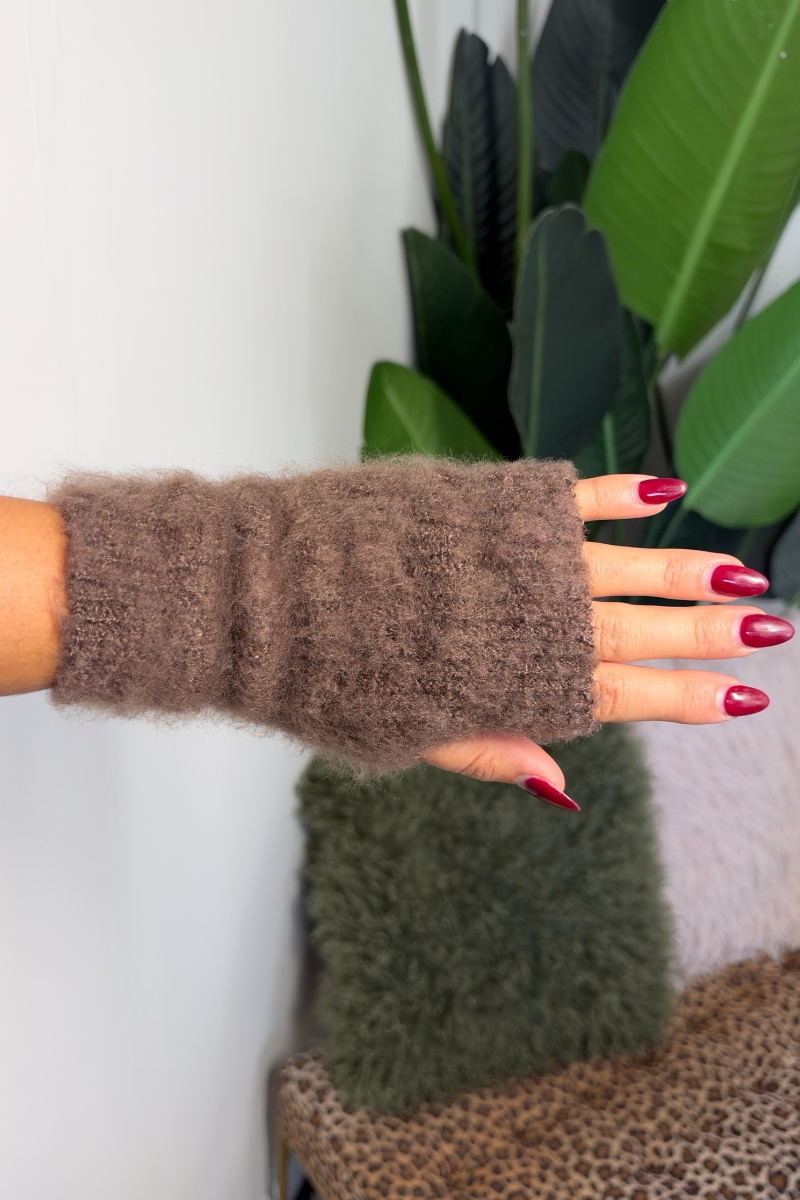 Knitted Wrist Warmers