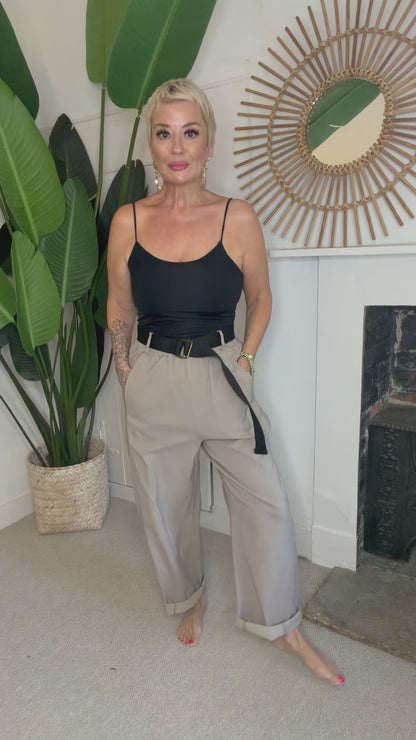 Barrel Leg Trousers