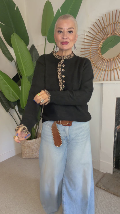 Leopard Collar Knit