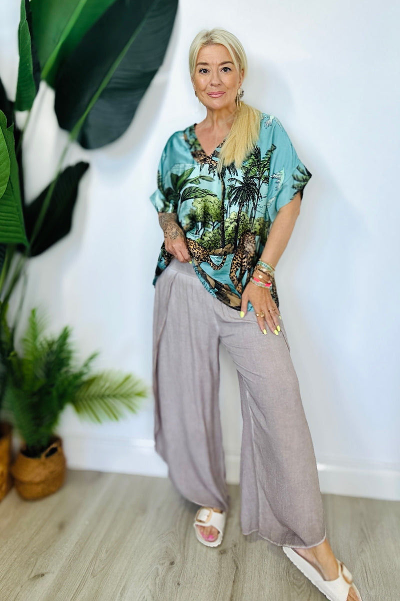 Aoife V-Neck Top